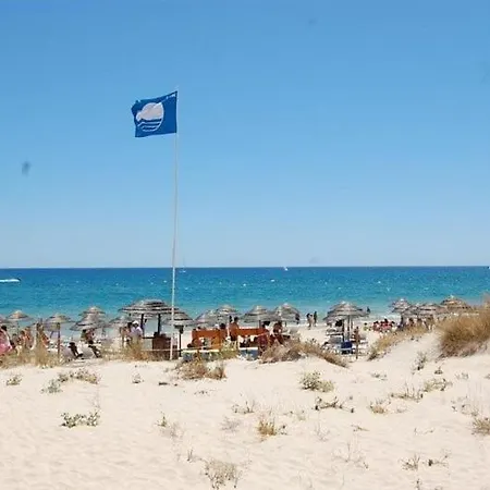 Ground Floor,pool, Air Conditioning, Terrace, Bbq,15min Walk From Cabanas Center Διαμέρισμα